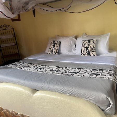 Nyore Hillside Retreat Mbarara Buitenkant foto