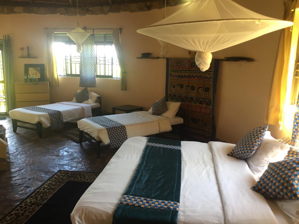 Nyore Hillside Retreat Mbarara Buitenkant foto