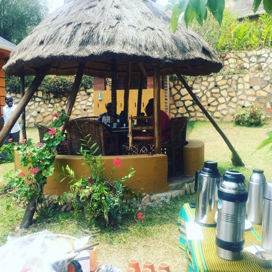 Nyore Hillside Retreat Mbarara Buitenkant foto